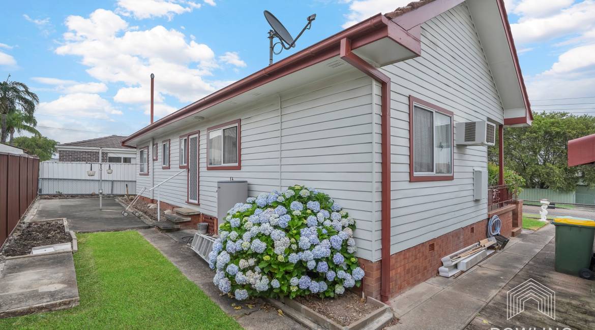 1A Waller Street, Shortland, NSW 2307 AU