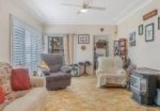 1A Waller Street, Shortland, NSW 2307 AU