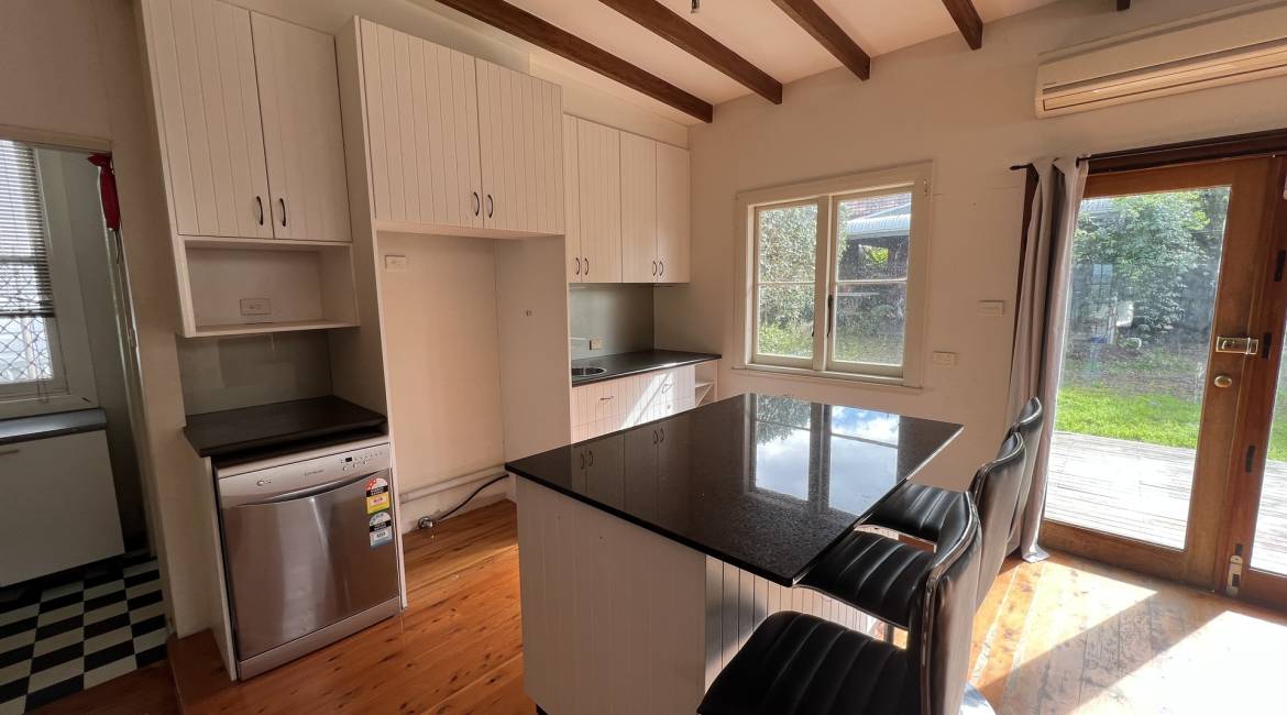 5 Cross Street, Mayfield, NSW 2304 AUSTRALIA