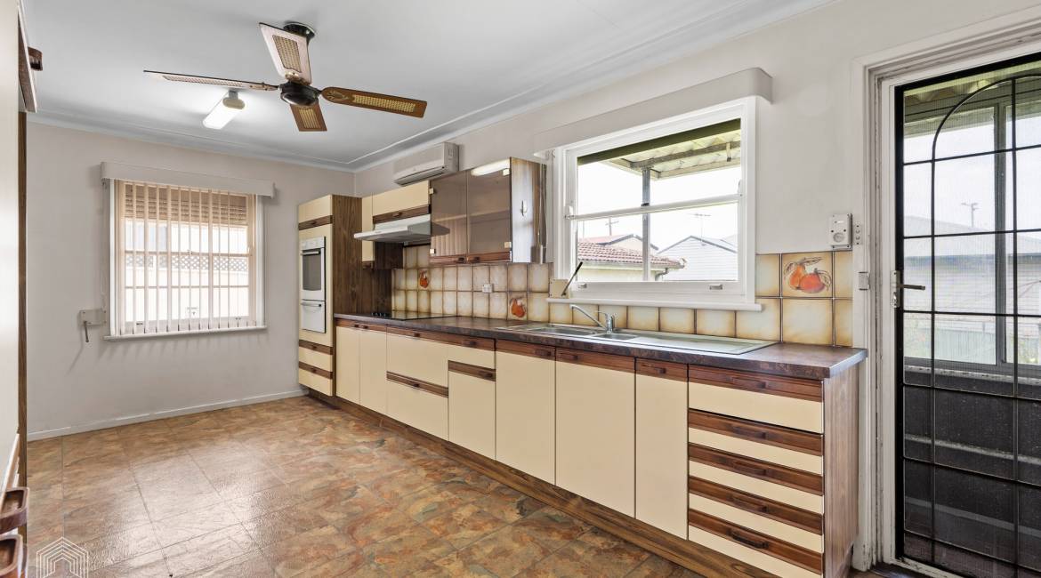 555 Maitland Road, Mayfield West, NSW 2304 AU