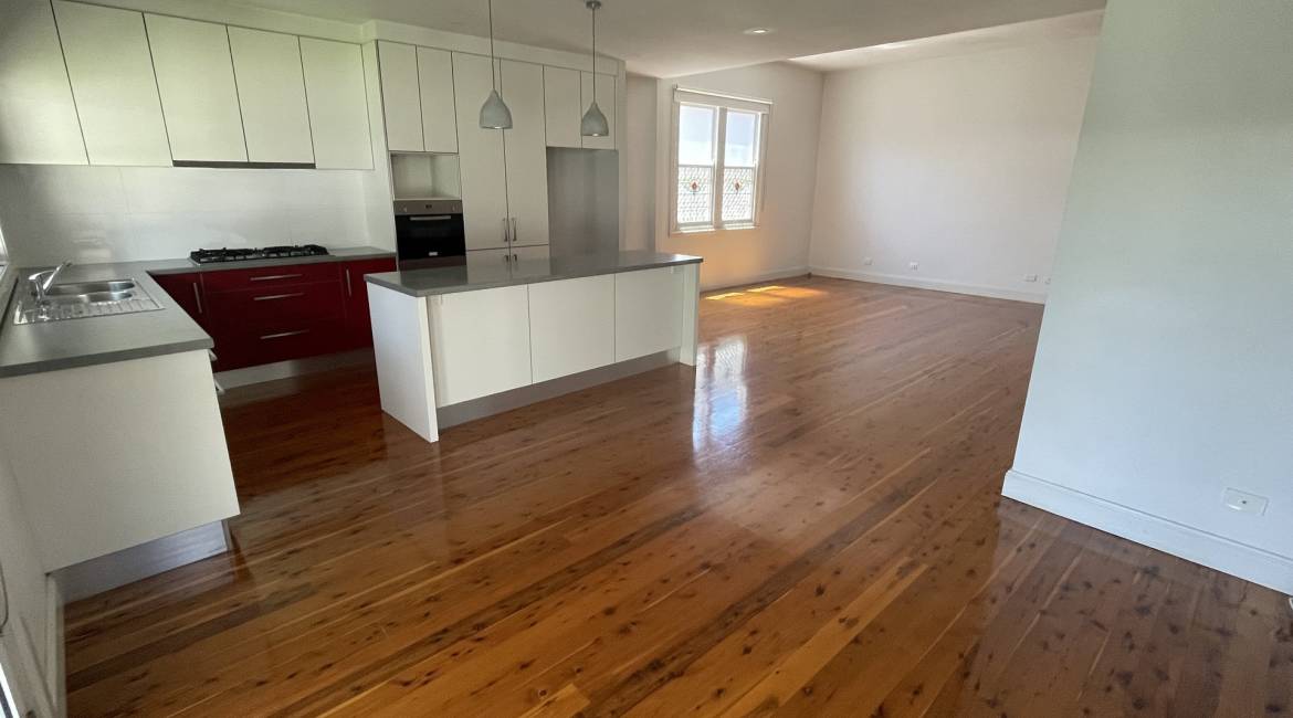 42 Holt Street, Mayfield East, NSW 2304 AUSTRALIA