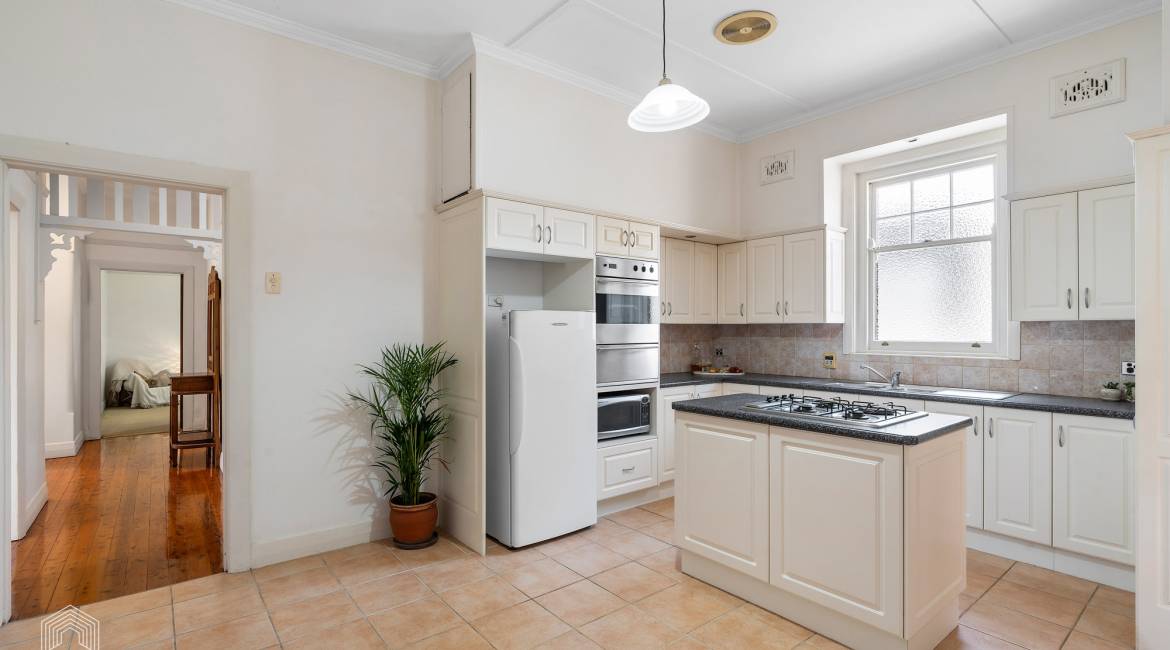 6 Woodstock Street, Mayfield, NSW 2304 AUSTRALIA