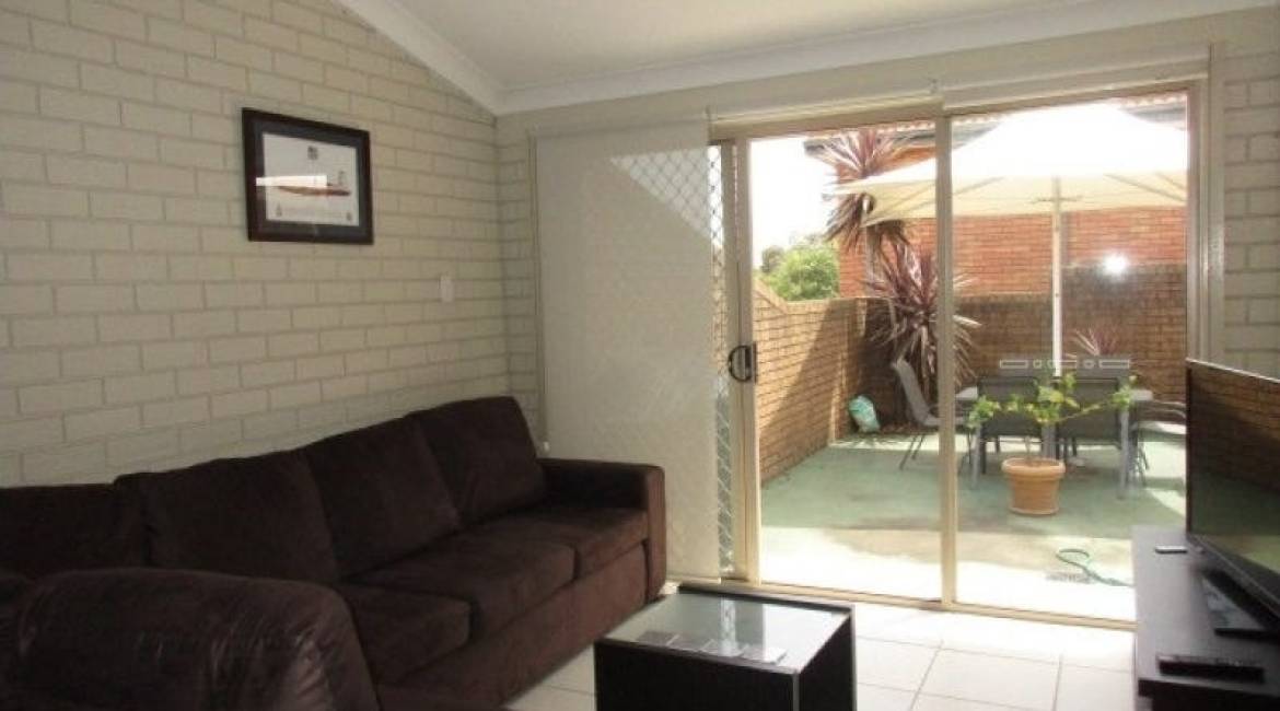 1/125 Brooks St, Bar Beach, NSW 2300 Australia