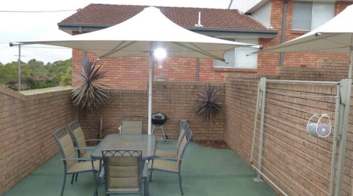 1/125 Brooks St, Bar Beach, NSW 2300 Australia