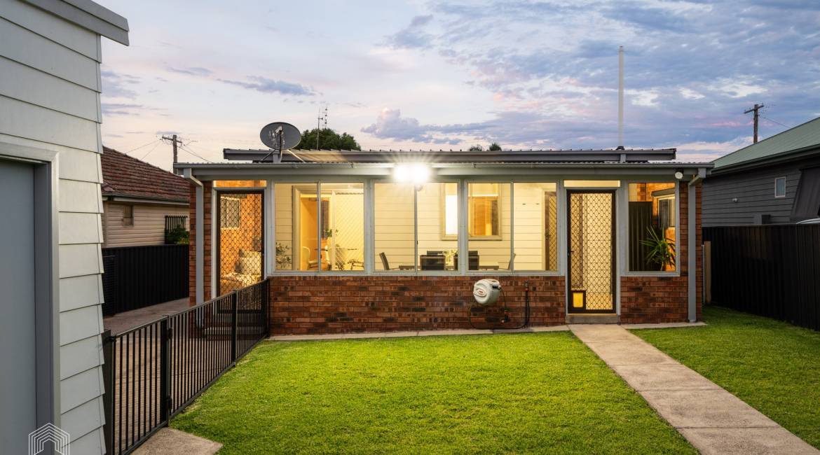 20 Miller Street, Mayfield West, NSW 2304 AUSTRALIA