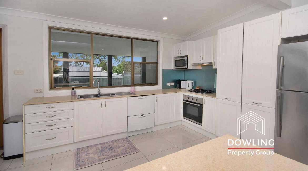 115 Bayview Street, Warners Bay, NSW 2282 AUSTRALIA
