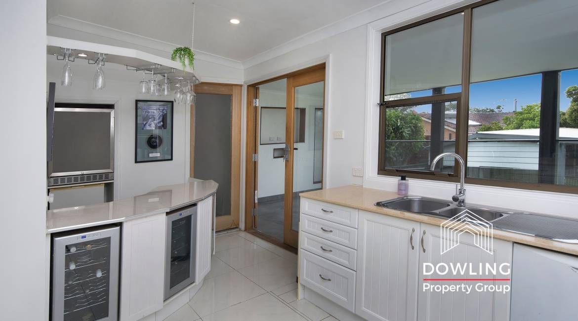 115 Bayview Street, Warners Bay, NSW 2282 AUSTRALIA