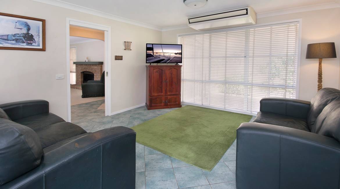 28 Casuarina Circuit, Warabrook, NSW 2304 AU