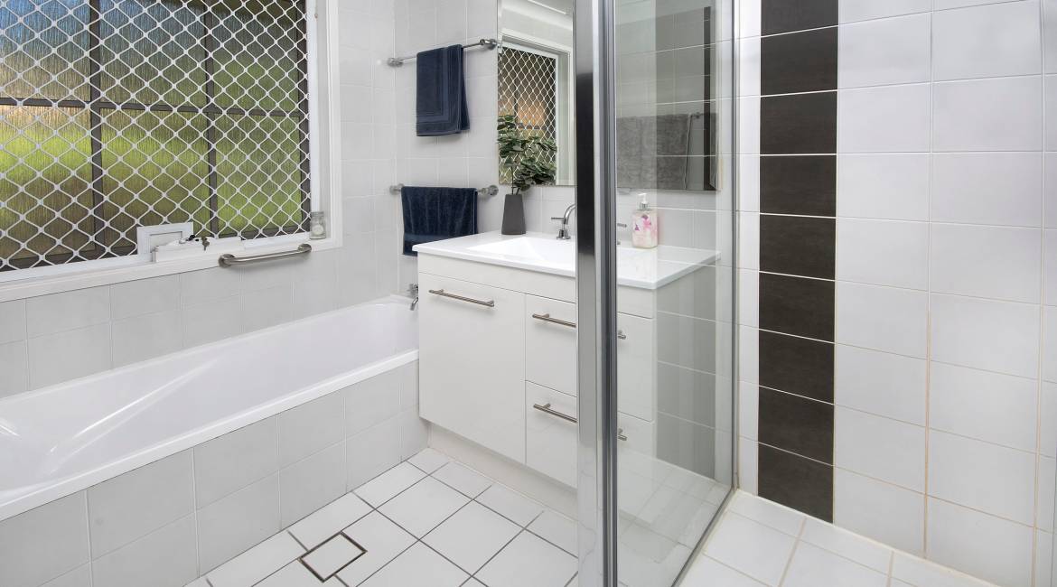 28 Casuarina Circuit, Warabrook, NSW 2304 AU