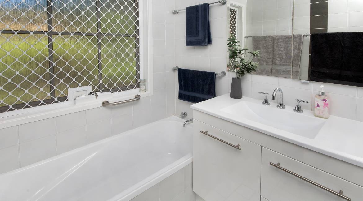 28 Casuarina Circuit, Warabrook, NSW 2304 AU