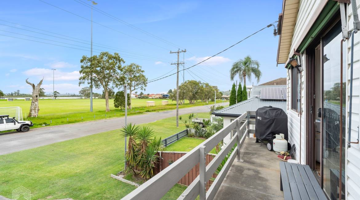 25 Pelican Street, Swansea, NSW 2281 AUSTRALIA