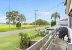 25 Pelican Street, Swansea, NSW 2281 AUSTRALIA