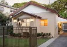 27 Kitchener Parade, Mayfield East, NSW 2304 AUSTRALIA