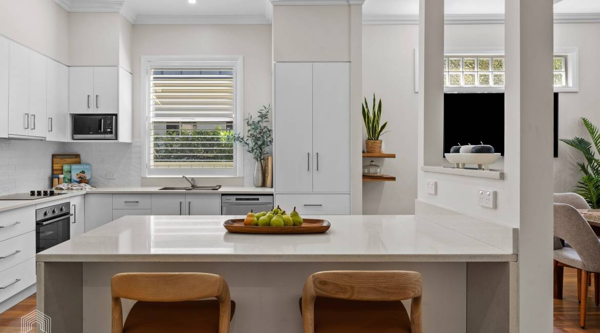 27 Kitchener Parade, Mayfield East, NSW 2304 AUSTRALIA