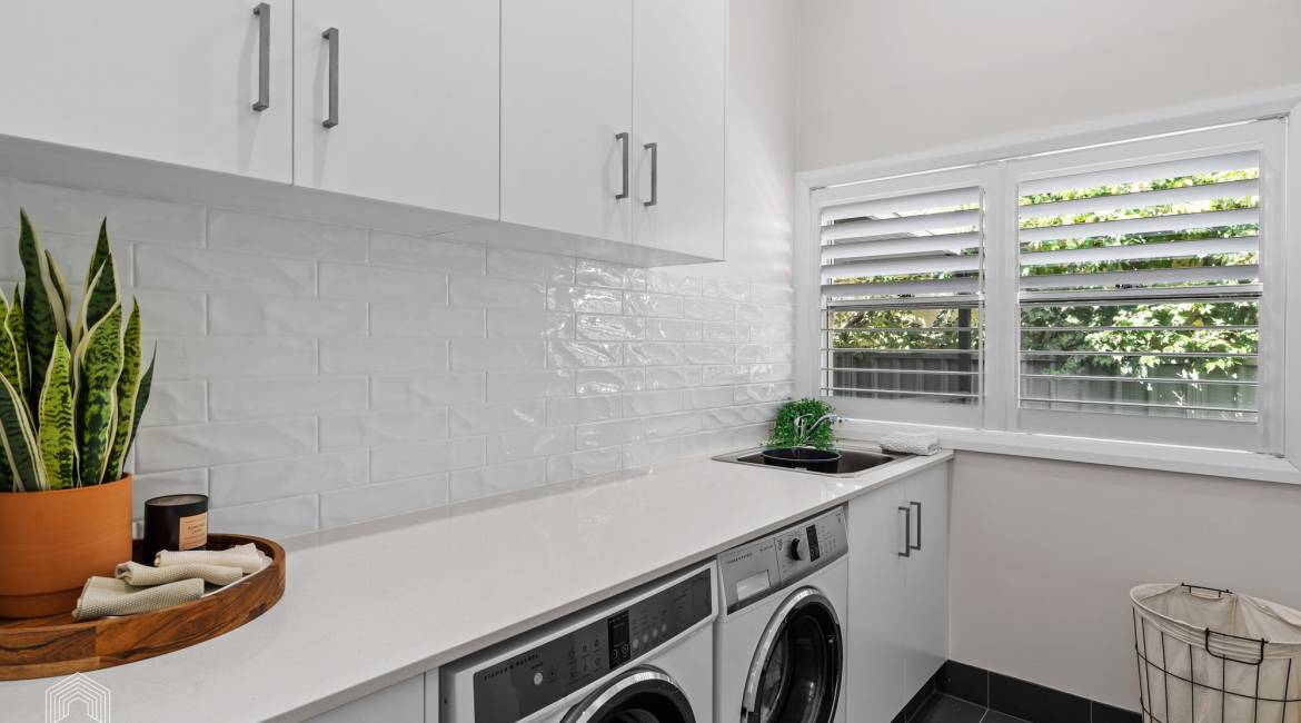 27 Kitchener Parade, Mayfield East, NSW 2304 AUSTRALIA