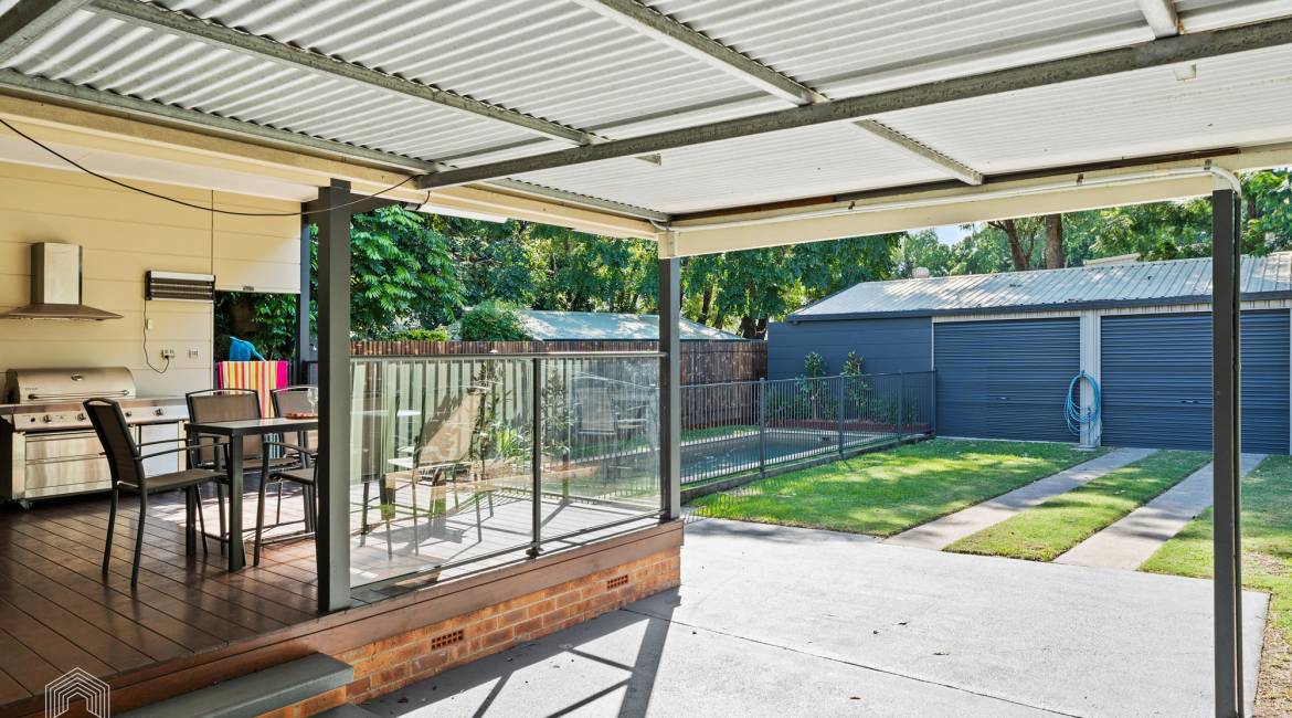 27 Kitchener Parade, Mayfield East, NSW 2304 AUSTRALIA