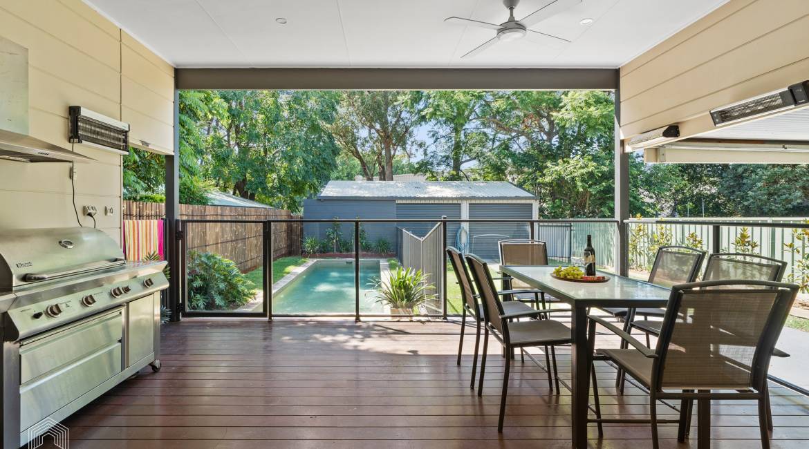 27 Kitchener Parade, Mayfield East, NSW 2304 AUSTRALIA