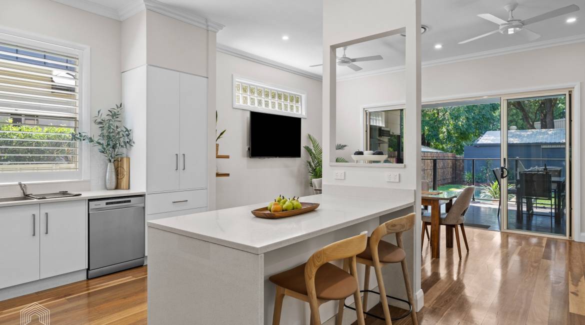 27 Kitchener Parade, Mayfield East, NSW 2304 AUSTRALIA