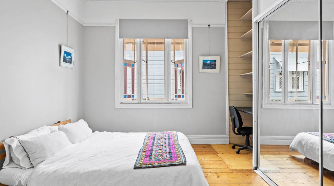 11 Sunderland Street, Mayfield, NSW 2304 AUSTRALIA