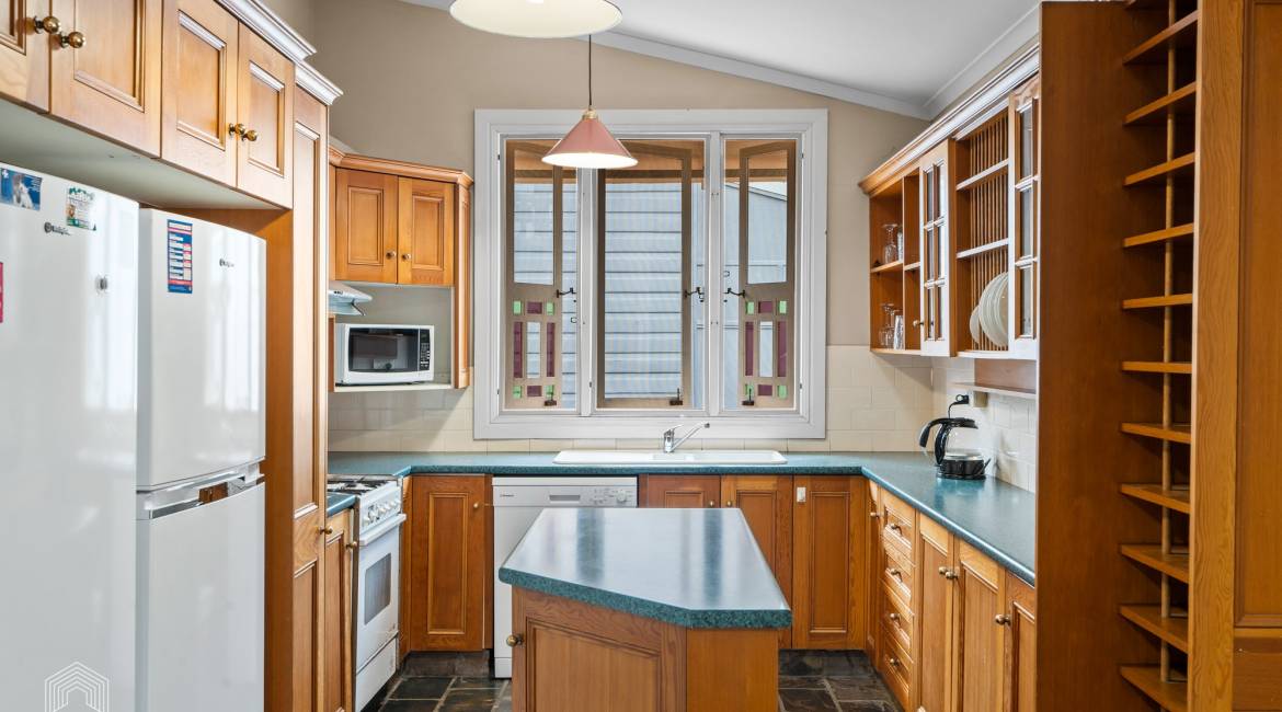 11 Sunderland Street, Mayfield, NSW 2304 AUSTRALIA