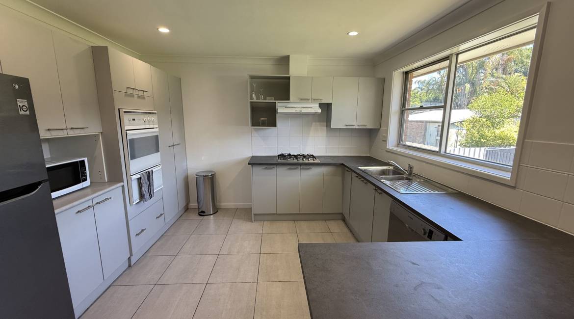 2/40 Kimian Ave, Waratah West, NSW 2298 Australia