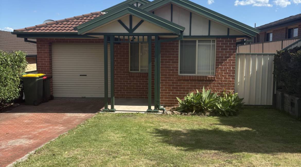 64A Decora Cres, Warabrook, NSW 2304 Australia