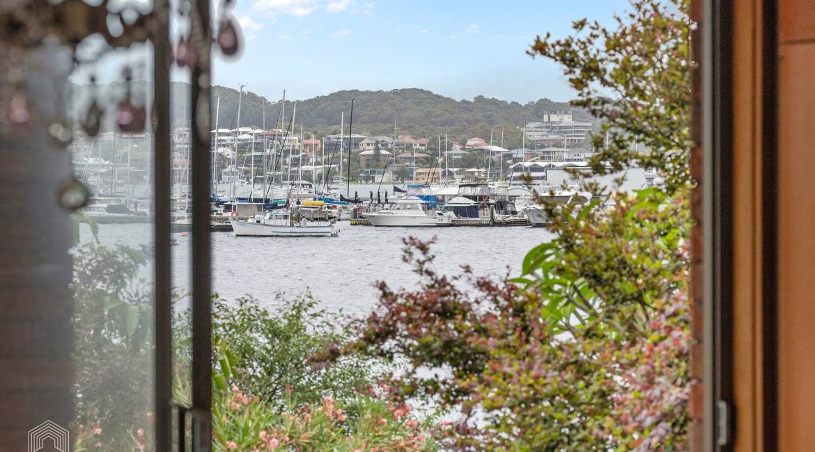 686A Pacific Highway, Belmont, NSW 2280 AUSTRALIA