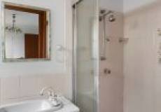 686A Pacific Highway, Belmont, NSW 2280 AUSTRALIA