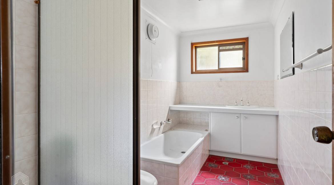 686A Pacific Highway, Belmont, NSW 2280 AUSTRALIA