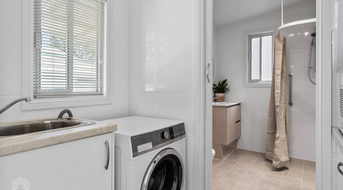 37 Gulliver Street, Hamilton, NSW 2303 AUSTRALIA