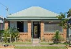 37 Gulliver Street, Hamilton, NSW 2303 AUSTRALIA