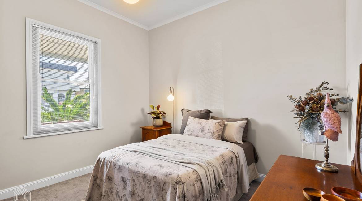 37 Gulliver Street, Hamilton, NSW 2303 AUSTRALIA