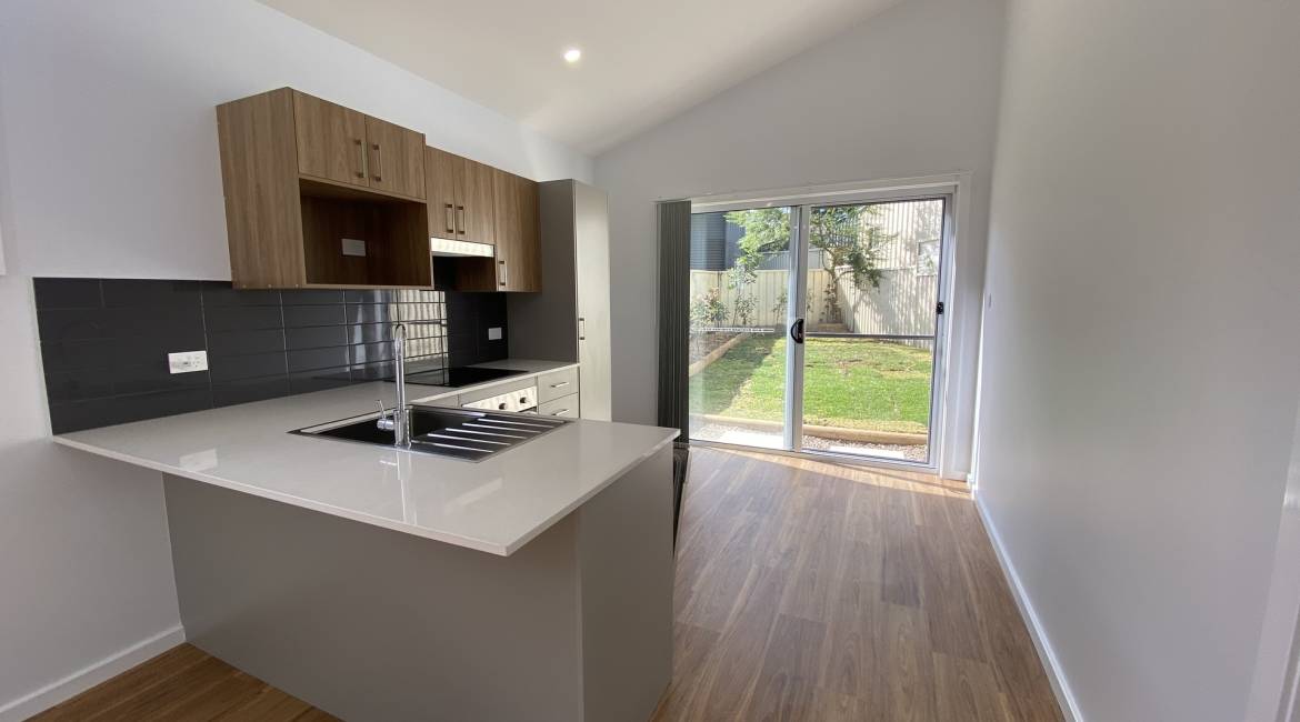 27A Primrose St, Booragul, NSW 2284 Australia