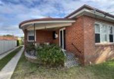 9 Hibberd St, Hamilton South, NSW 2303 Australia