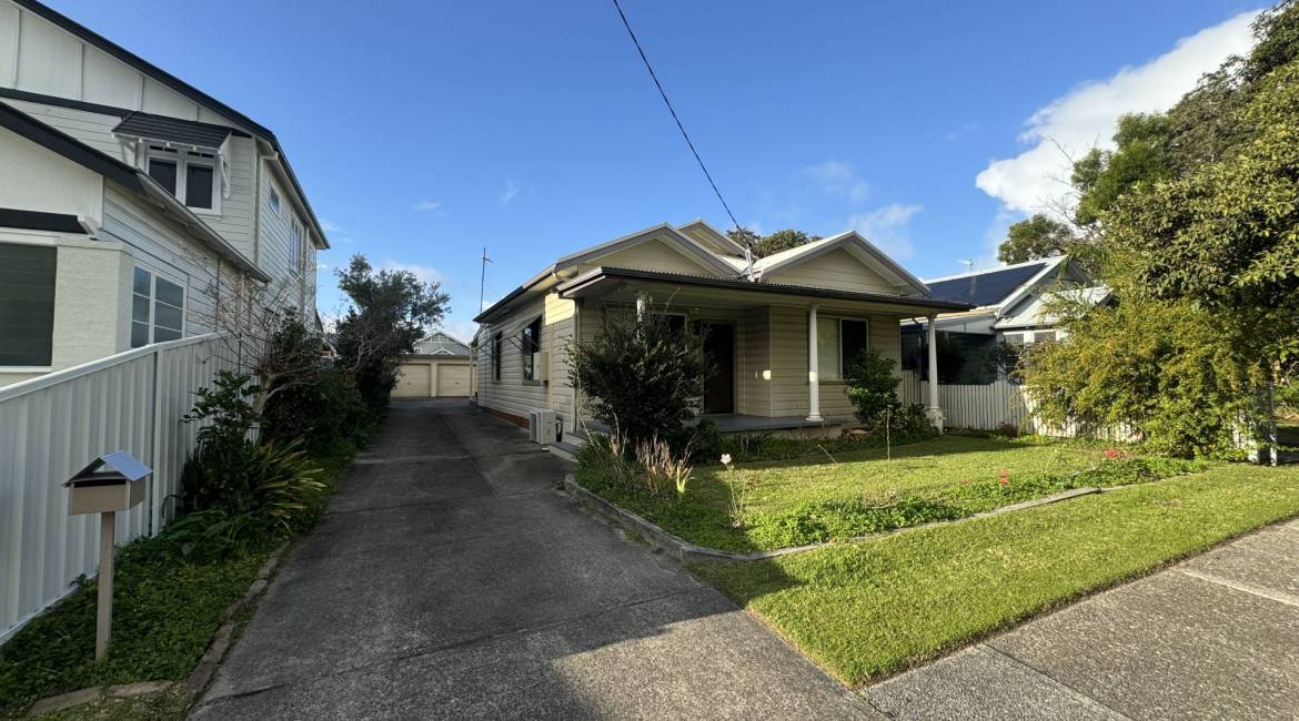 76 Turnbull St, Merewether, NSW 2291 Australia