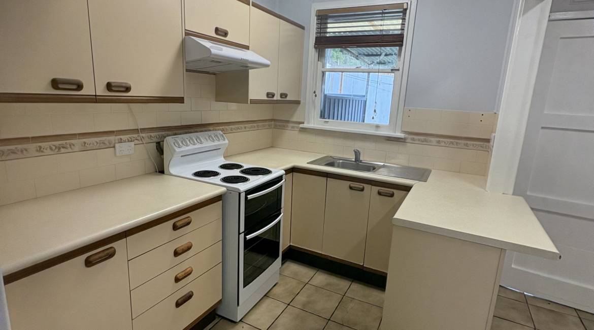 4 Noreen Pl, Waratah West, NSW 2298 Australia