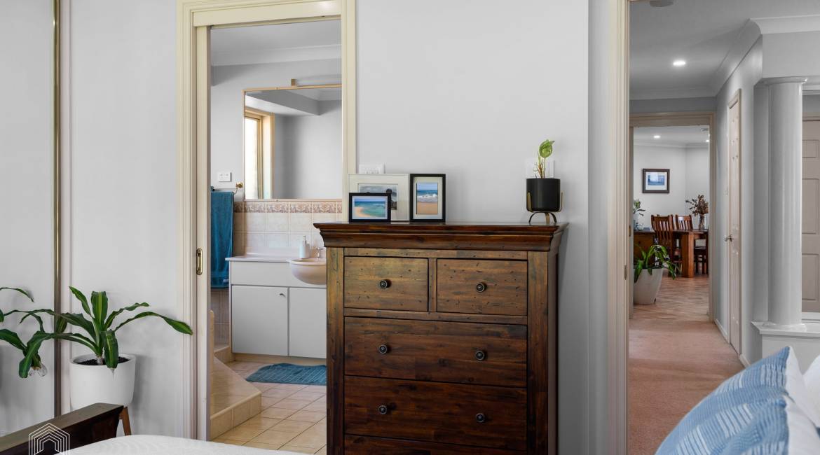 49 Decora Crescent, Warabrook, NSW 2304 AU