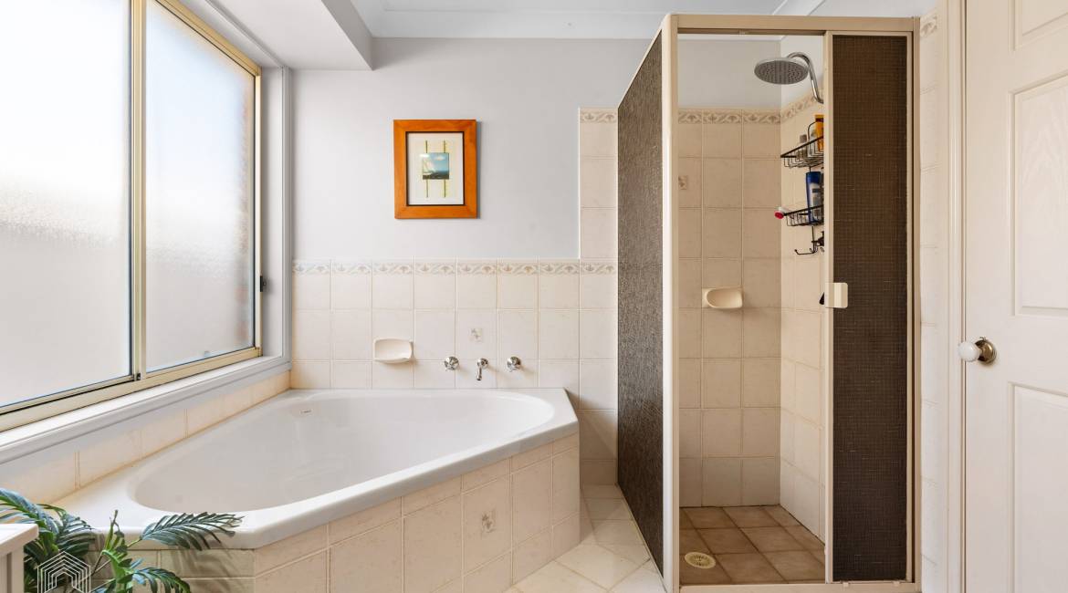 49 Decora Crescent, Warabrook, NSW 2304 AU