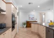 49 Decora Crescent, Warabrook, NSW 2304 AU