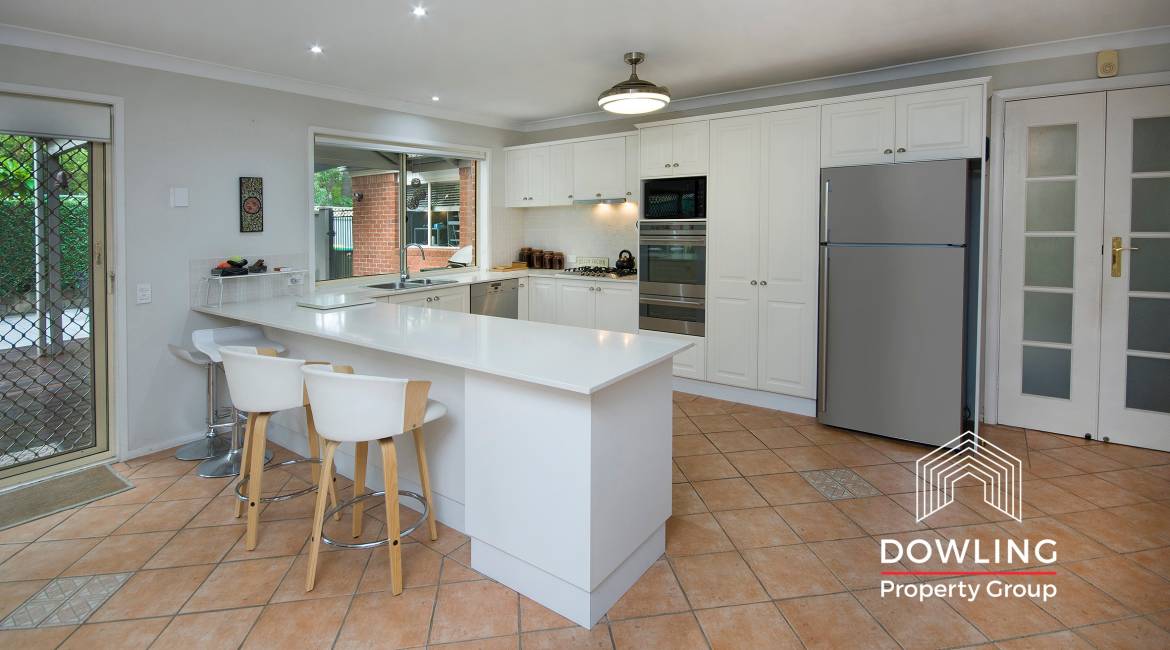 15 Sandalwood Place, Garden Suburb, NSW 2289 AU