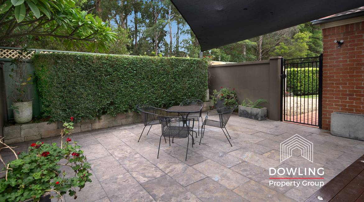 15 Sandalwood Place, Garden Suburb, NSW 2289 AU