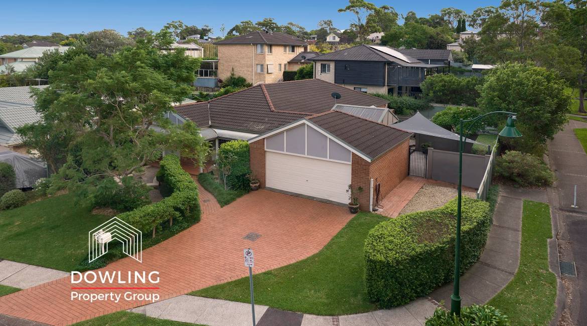 15 Sandalwood Place, Garden Suburb, NSW 2289 AU