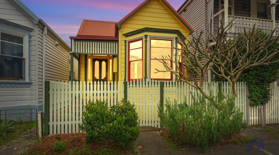 56 Lawson Street, Hamilton, NSW 2303 AUSTRALIA