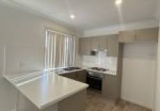 19B Merthyr, Kurri Kurri, NSW 2327 Australia