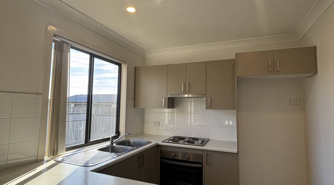 19B Merthyr, Kurri Kurri, NSW 2327 Australia