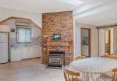 3 Banks Street, East Maitland, NSW 2323 AU