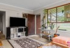 11 Guna Street, Charlestown, NSW 2290 AUSTRALIA