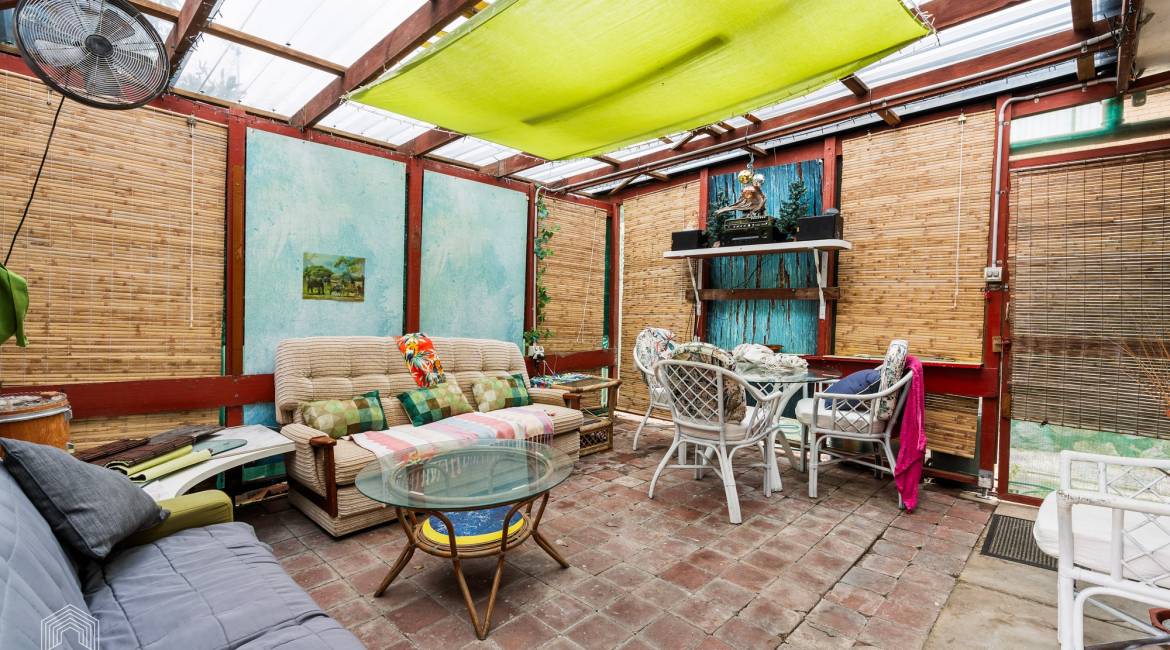 11 Guna Street, Charlestown, NSW 2290 AUSTRALIA