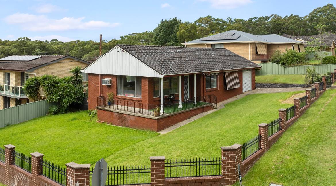 11 Guna Street, Charlestown, NSW 2290 AUSTRALIA