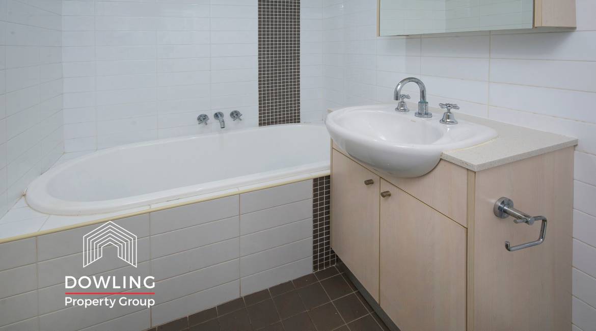 2/8 Bellevue Street, Newcastle West, NSW 2302 AUSTRALIA